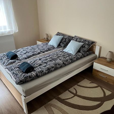 Albi Apartman سيغيد المظهر الخارجي الصورة