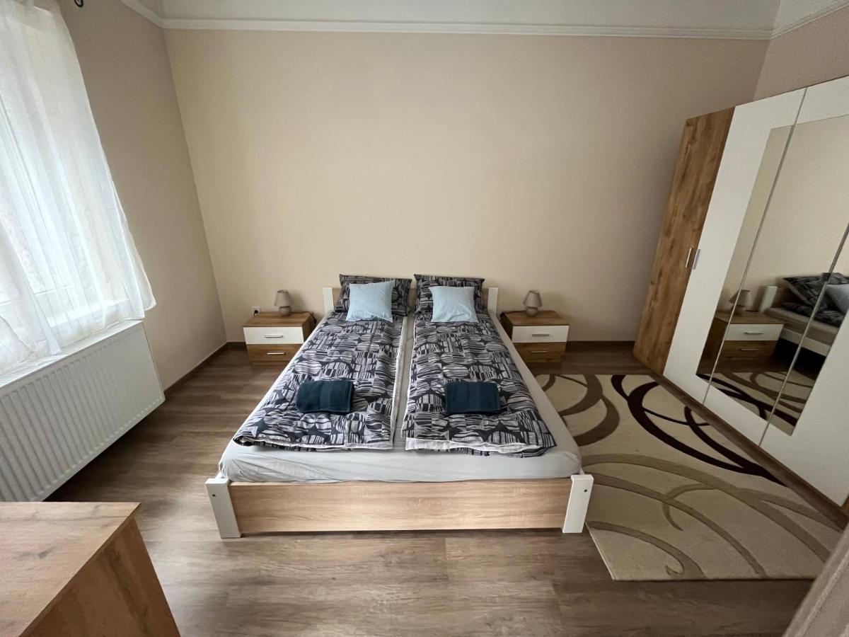 Albi Apartman سيغيد المظهر الخارجي الصورة